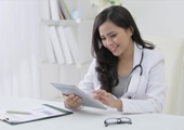 Tips to successfully market to doctors